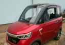 Elektrické Auto pro tři osoby. 